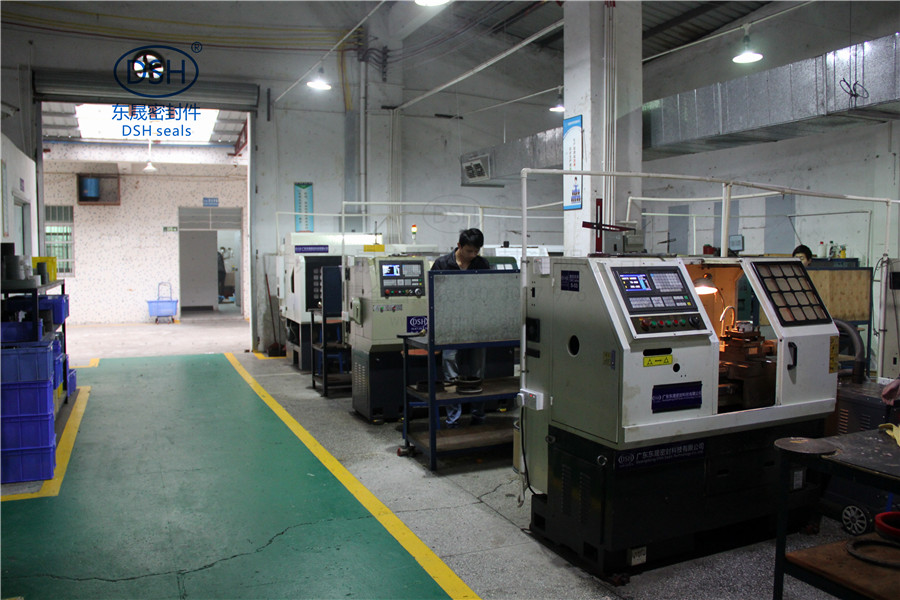 數(shù)控車床（自動(dòng)化機(jī)床；CNC lathe）